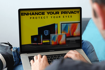 Utilizing a privacy screen: Advantages, usage, and selection guidelines